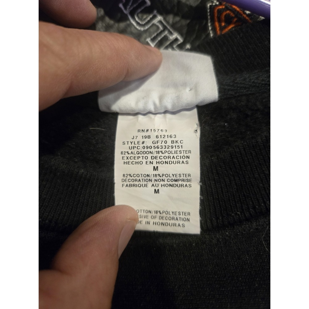 Champion Reverse Weave crewneck sweatshirt in black featuring large embroidered - Picture 7 of 7